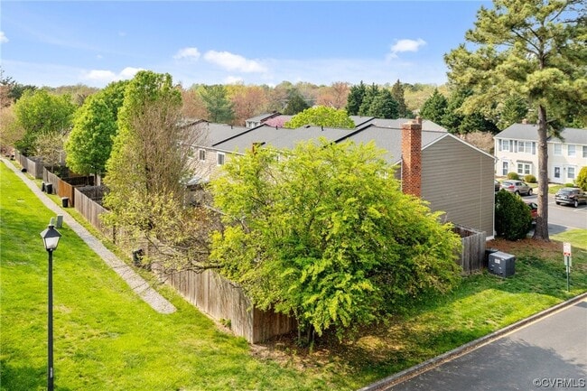 Building Photo - 9320 Gildenfield Ct