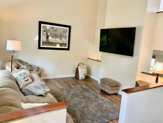 Foto del edificio - 3561 Whimbrel Ln