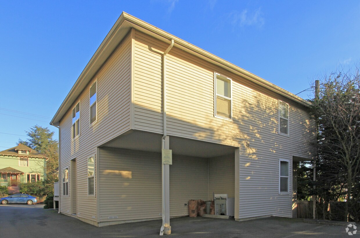 Foto del edificio - 913 13th Ave