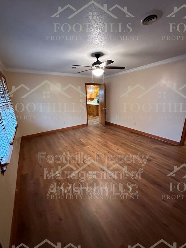 Building Photo - 2902 Edgewood Ave