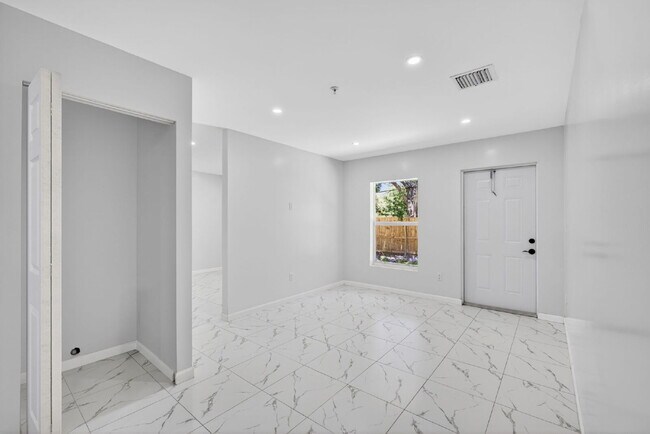 Building Photo - 3255 Avenue J