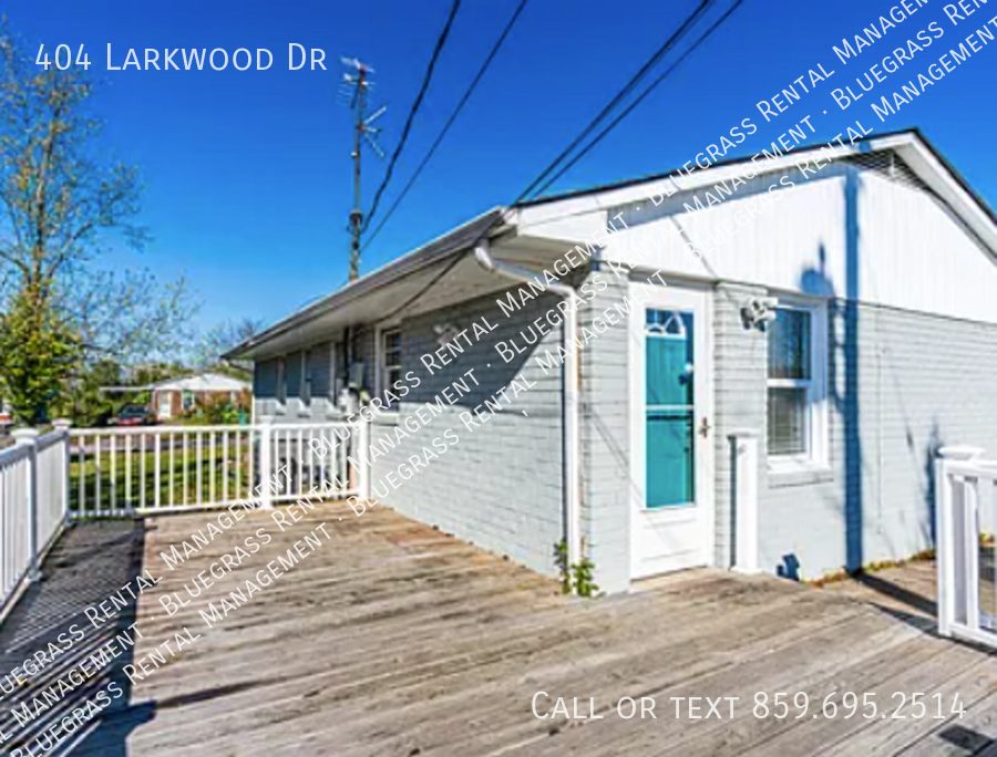 Foto principal - Updated 3-Bedroom Home Near Downtown Lexin...