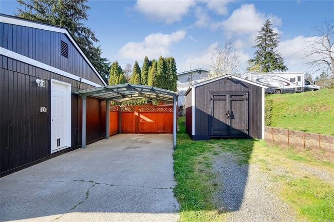 Building Photo - 206 SW 305th St