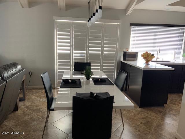 Building Photo - 5714 N Scottsdale Rd