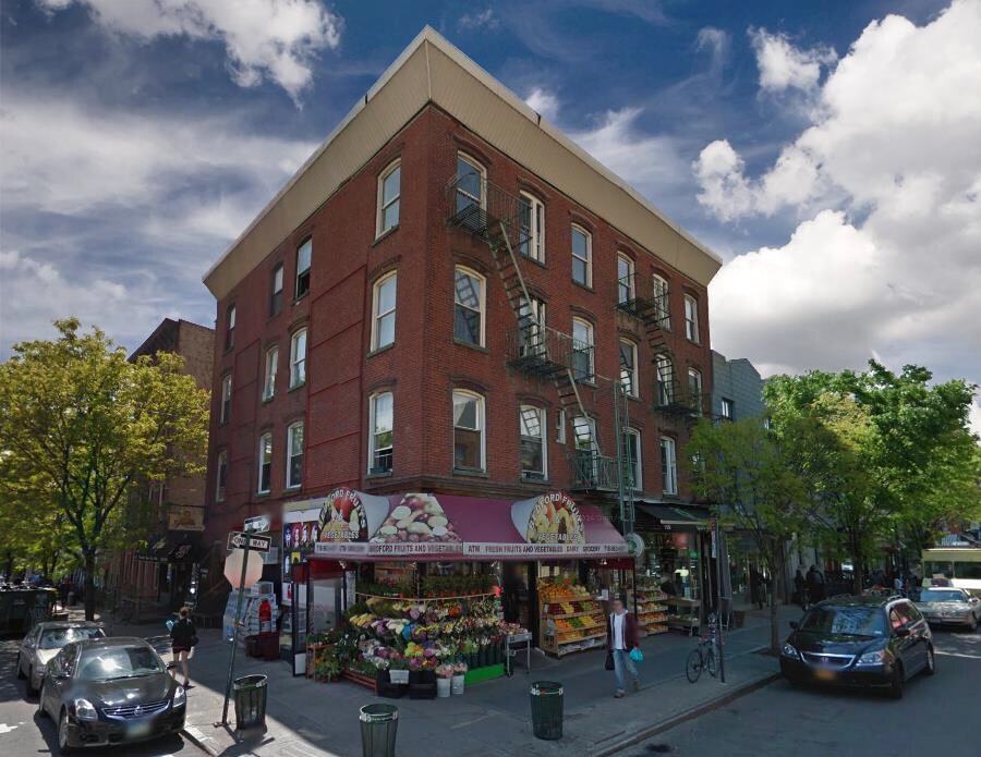 Building Photo - 167-169 Bedford Ave