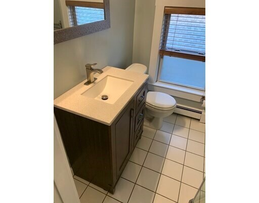 Foto del edificio - 13 Bartlett St