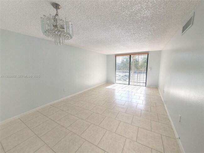 Foto del edificio - 1820 SW 81st Ave