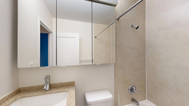 Interior Photo - View 34