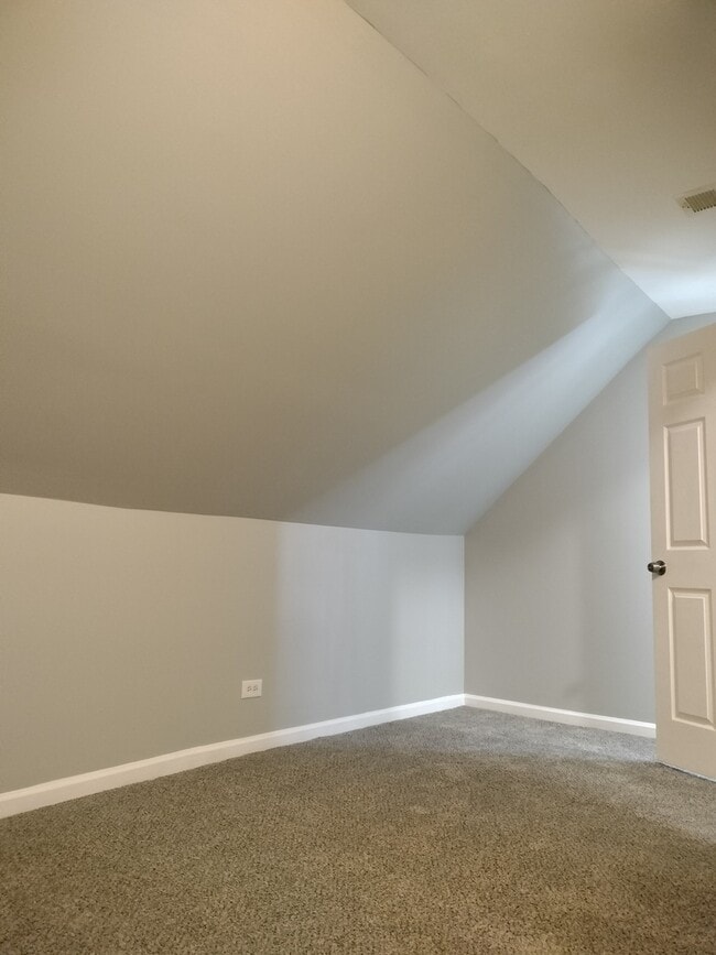 Foto del edificio - 8320 S Muskegon Ave