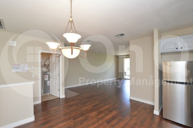 Building Photo - 6535 E Superstition Springs Blvd