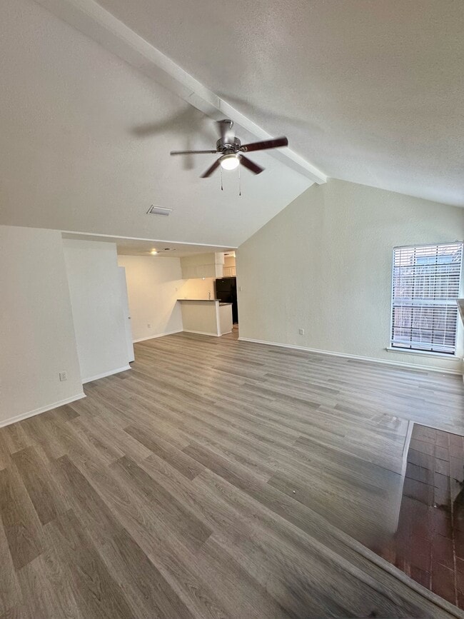 Photo - 4041 Evergreen St (Irving, TX) Townhome