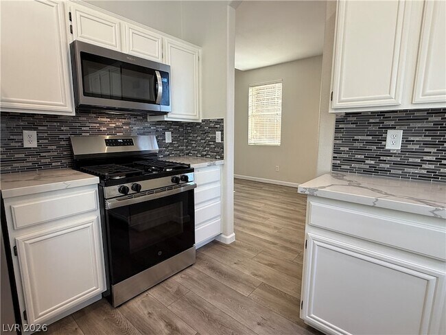 Foto del edificio - 1908 Thunder Ridge Cir
