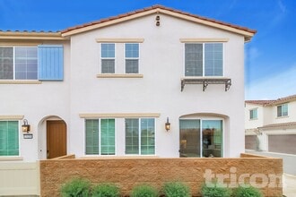 Building Photo - 10498 Beso Ct