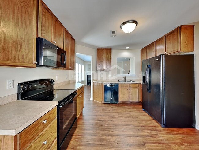 Building Photo - 1419 Infinity Ln