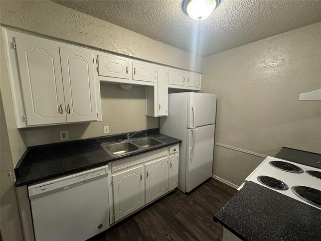 Foto del edificio - 708 E Pecan St