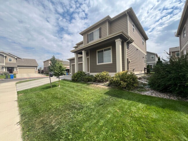 Building Photo - Fantastic Home in North Fort Collins