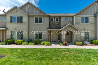 Building Photo - 1234 Cattail Dr