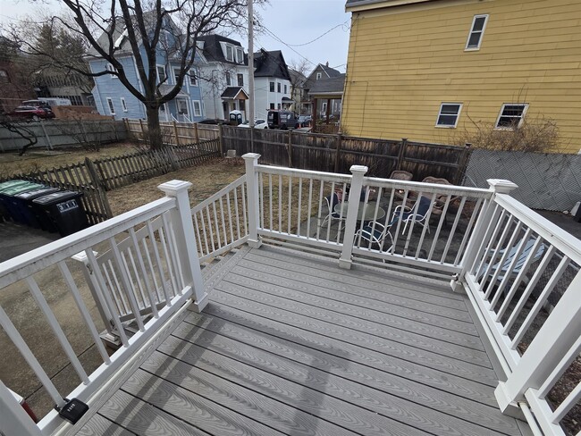 Building Photo - 55 Gorham St