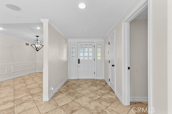 Building Photo - 3150 Dona Maria Dr