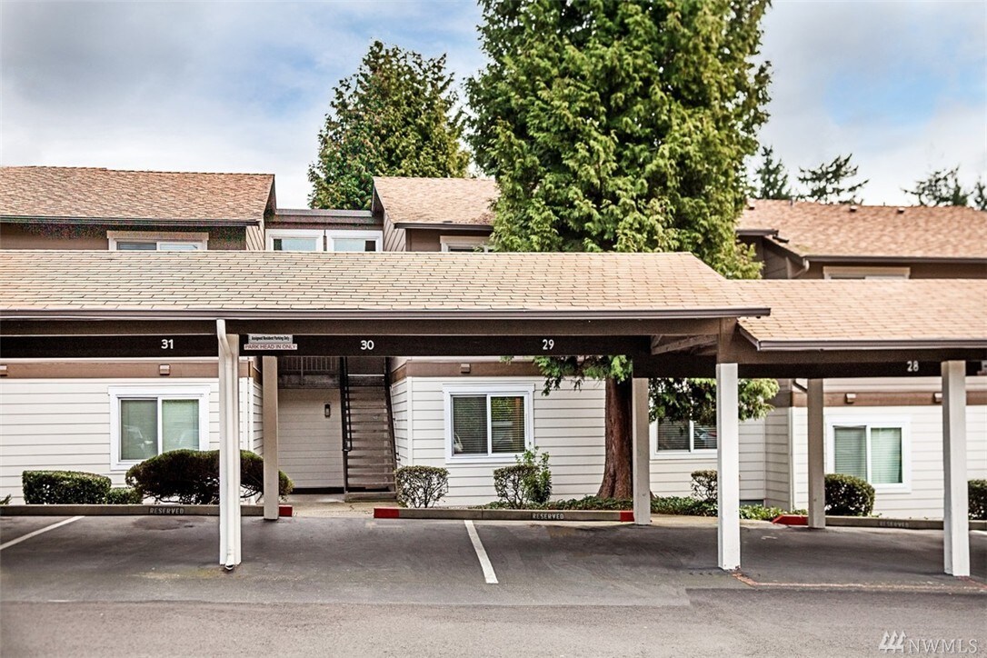 Primary Photo - 12621 NE 130th Way
