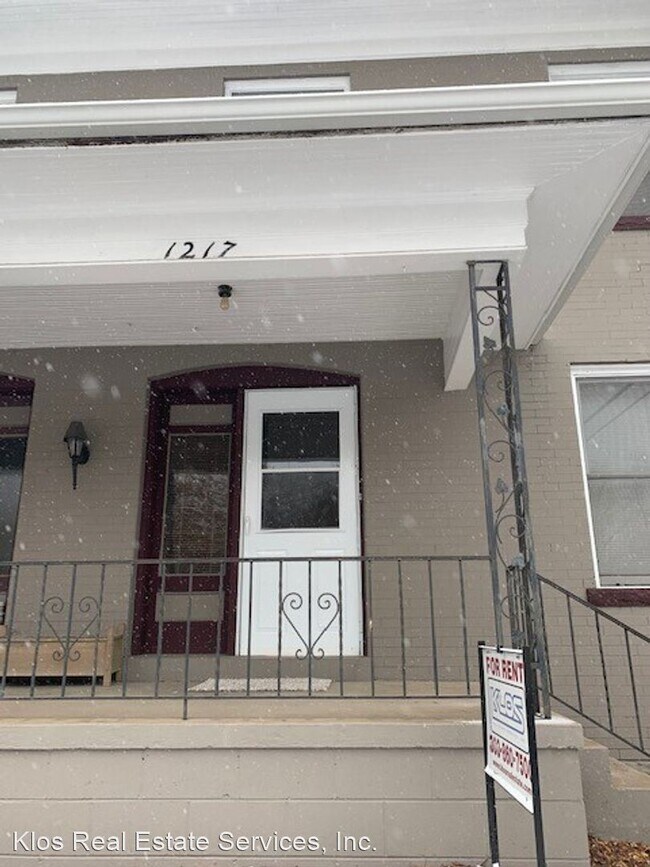 Foto del edificio - 3 br, 1 bath House - 1217 E. 12 th Ave.