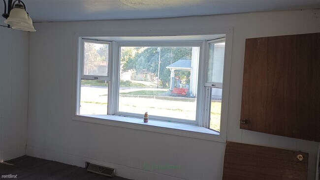 Foto del edificio - 3 br, 2 bath House - 2504 Elizabeth Street