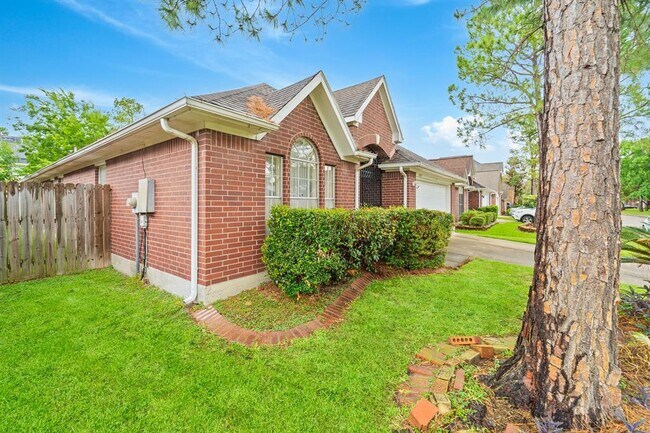 Building Photo - 13734 Bonilla Ln
