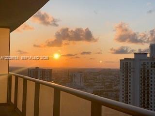 Foto del edificio - 1100 S Miami Ave