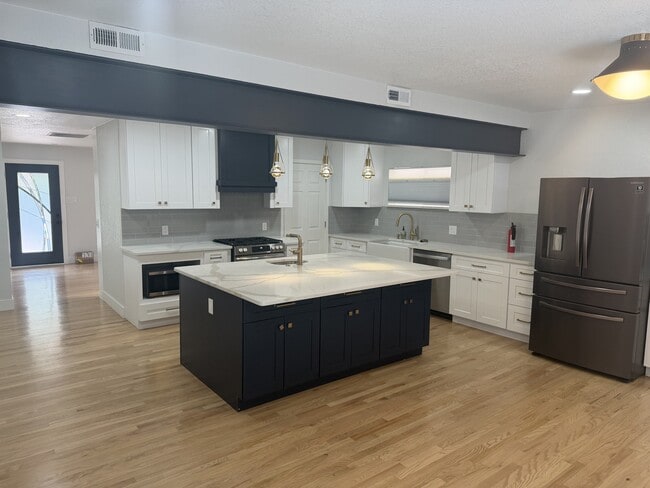 Photo - 1879 S Winona Ct (Denver, CO) House