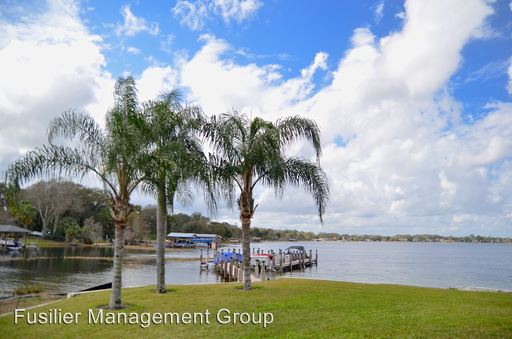 Building Photo - 7830 Holiday Isle Dr