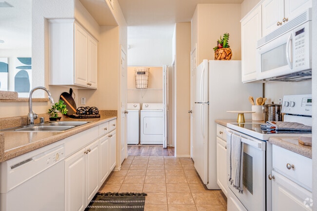 2BR, 2BA - 1,119SF - Remington Ranch