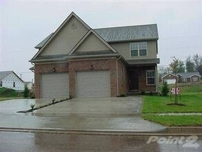 Building Photo - 118 Lowell Ct