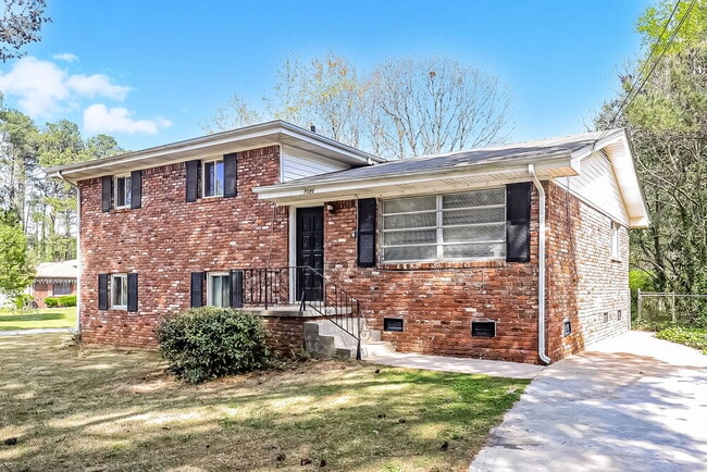 Foto del edificio - 7080 Doncaster Rd