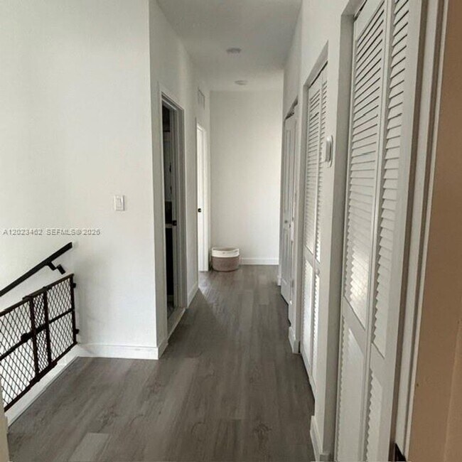 Foto del edificio - 1314 NW 2nd Ln