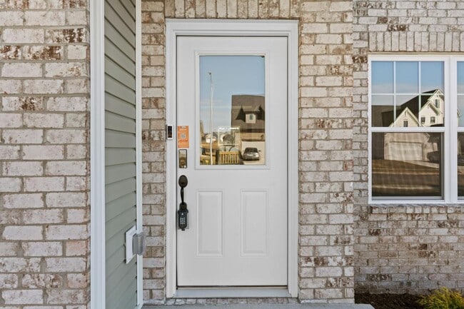 Photo - 441 Friendly Ave House