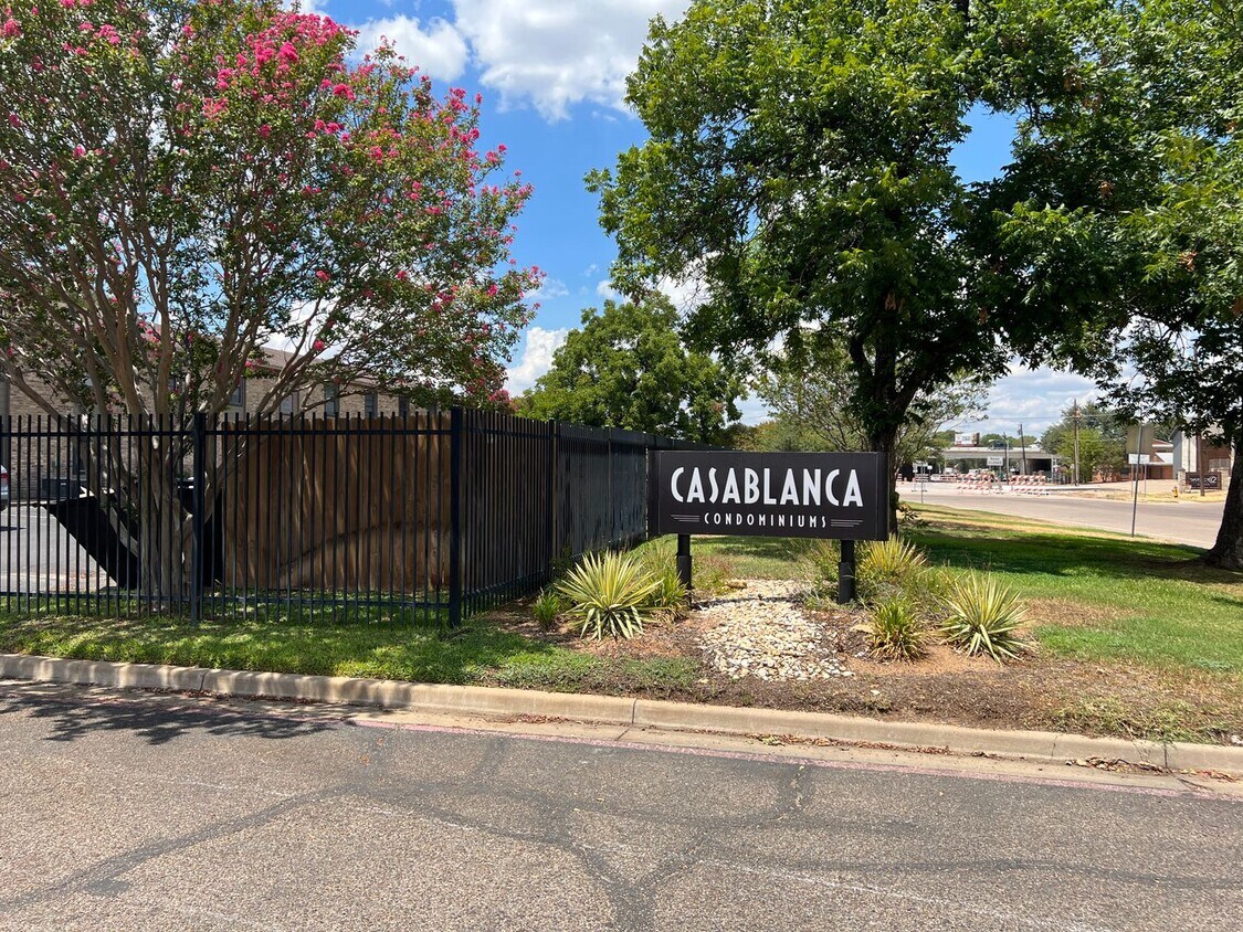 Foto principal - Casablanca Condo near Baylor