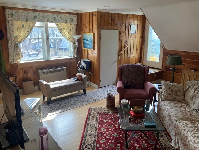 Sala de estar - 396 Main St