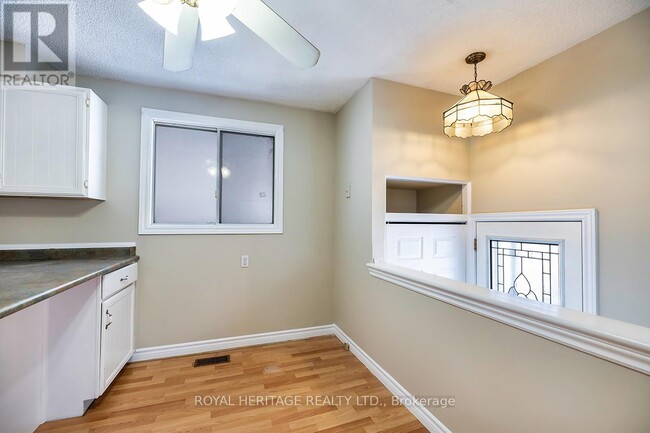 Building Photo - 520 Capilano Ct