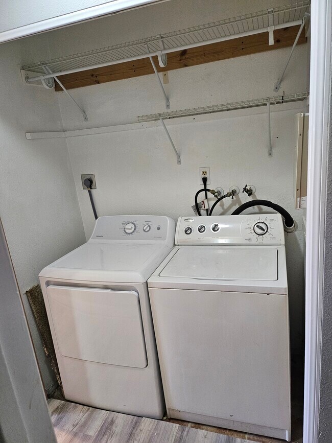 Building Photo - 2762 Casey St