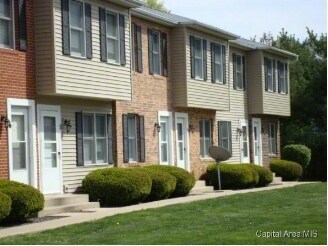 Primary Photo - Linconwood Circle Townhomes