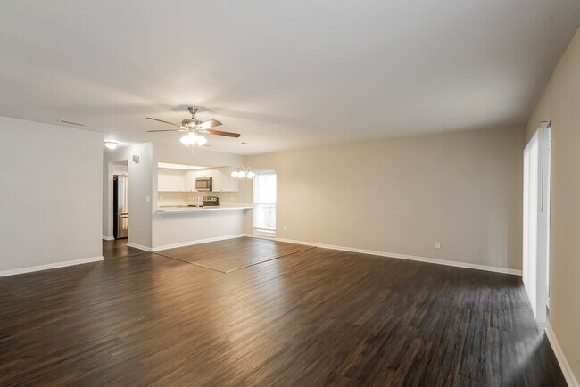 Foto del edificio - 814 Settlers Rd