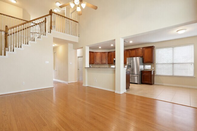 Building Photo - 31 Ginger Springs Pl