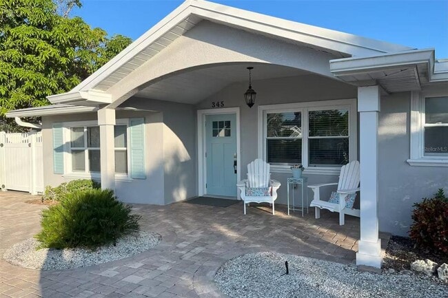 Building Photo - 345 Avenida Leona