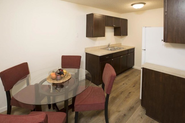 Foto del edificio - 2321 Branch Ave #101 Anoka MN 55303