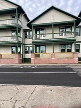 Building Photo - 2104 E Columbus Dr