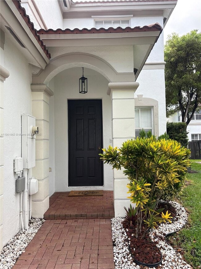 Foto del edificio - 8108 NW 108th Ct