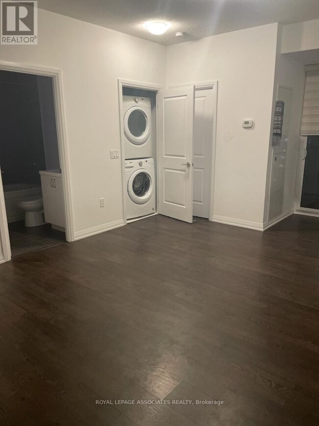 Photo du bâtiment - 9560 Markham Rd