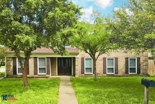 Building Photo - 1 Winding Creek Ct