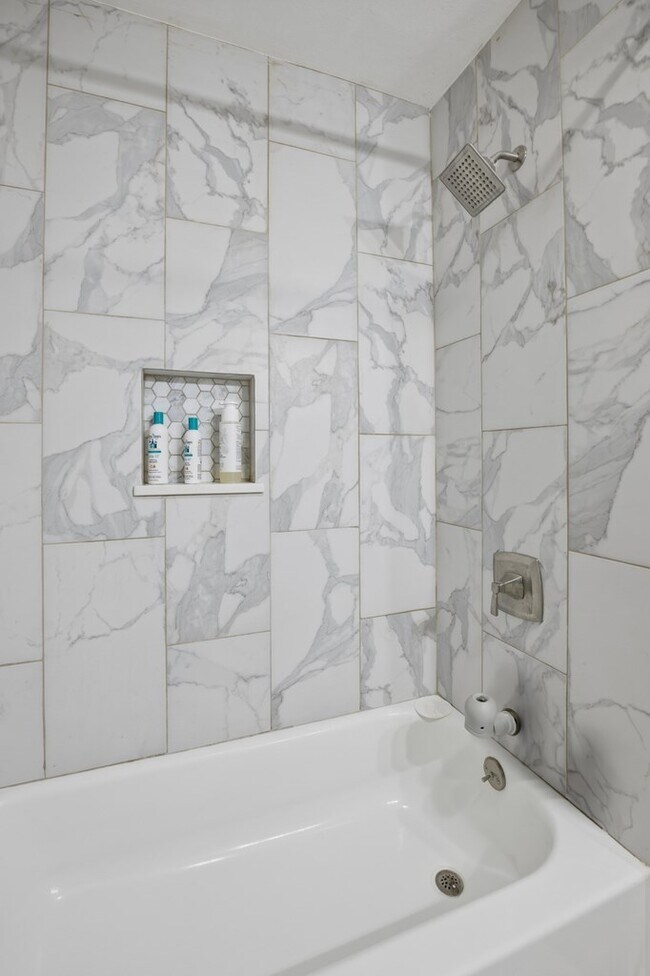 Foto del edificio - 2706 E 11th St