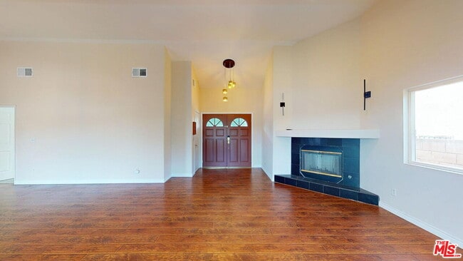 Building Photo - 2629 Meguiar Dr